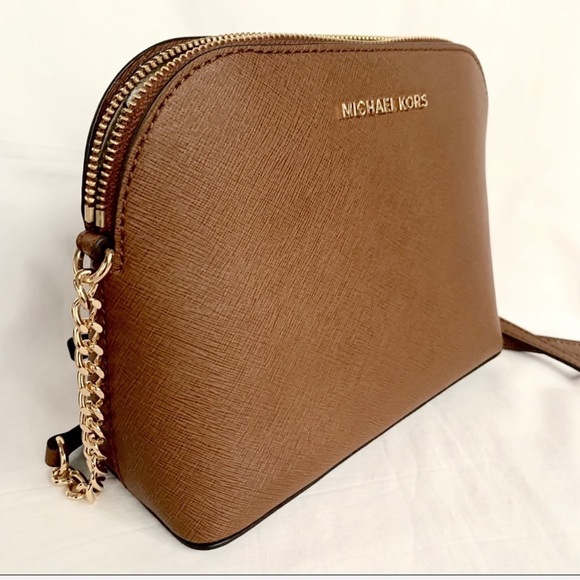 Restocked NWT authentic MK leather Dome crossbody - Picture 2 of 8